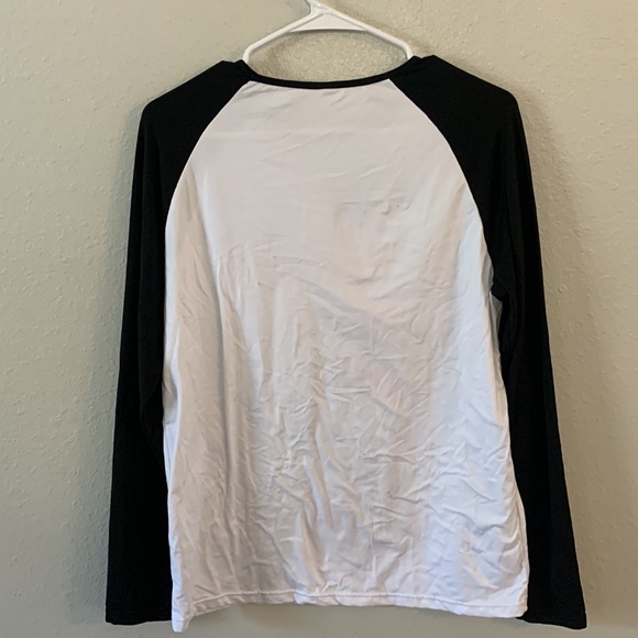 Merry Christmas reindeer long sleeve shirt size medium - Picture 4 of 5